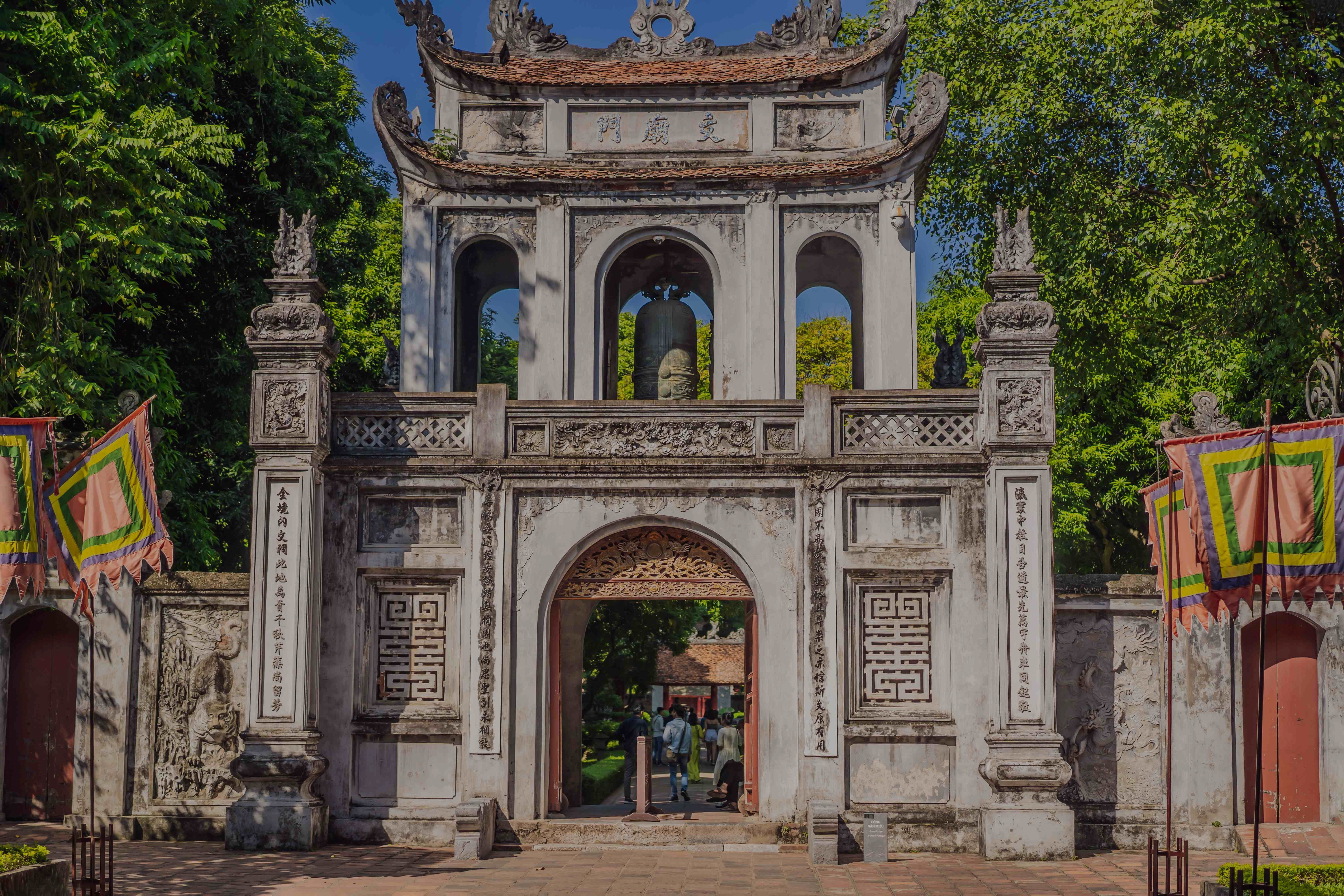 Quan Thanh Temple 